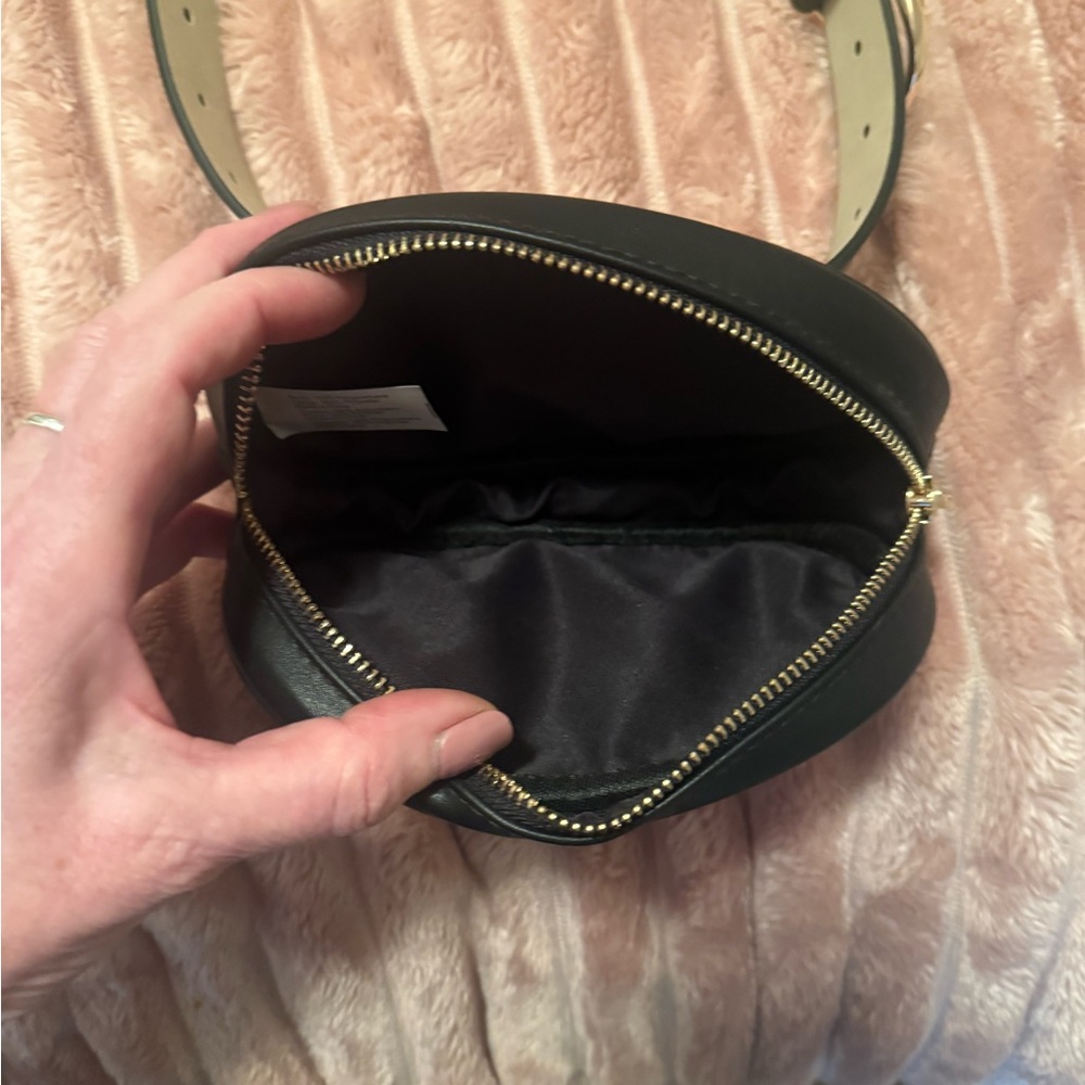 Black Quilted Belt Bag - Picture 3 of 5